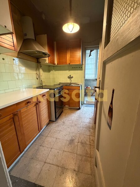 Apartament de vanzare | Ultracentral | 3 camere | Garaj | Boxa